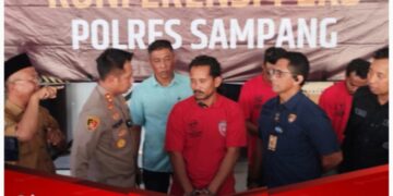 Konferensi Pers: Polres Sampang Amankan Pelaku Tindak Pidana Percobaan Pembunuhan