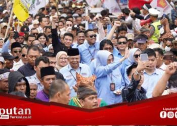 Daftar Ke KPU Sumatera Selatan, Pasangan Mawardi Yahya – Anita Diiringi Lautan Manusia