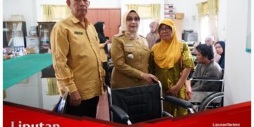 Tujuh Item Bantuan Zakat Disalurkan Oleh Plt. Bupati Labuhanbatu