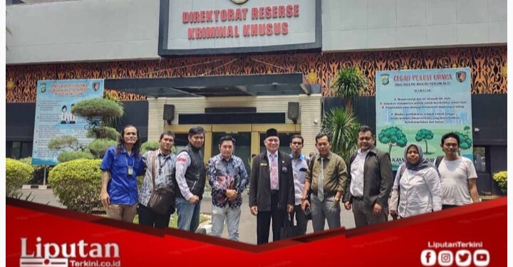 Didampingi PH PPWI, Wilson Lalengke Penuhi Undangan Klarifikasi Krimsus Polda Metro Jaya