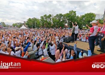 Relawan Paslon 02 Ahmad Luthfi-Taj Yasin Maimoen Penuhi GOR Satria Banyumas