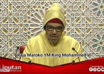 HM the King Delivers Speech to Parliament at Opening of First Session of 4th Legislative Year of 11th Legislature