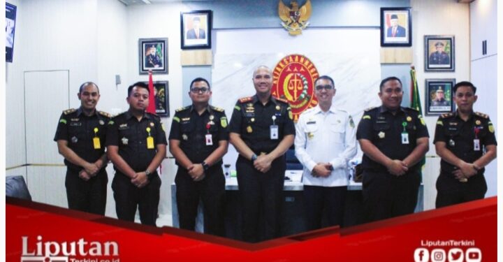 Pjs. Bupati Labuhanbatu Sambangi Kantor Kejaksaan Negeri Labuhanbatu