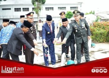 Peringatan Hari Pahlawan, Pjs.  Bupati Labuhanbatu Lakukan Ziarah di Taman Makam Pahlawan