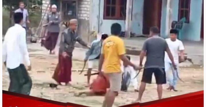 Tragis! Penganiayaan Brutal di Ketapang, Sampang Terekam Video dan Viral di Sosmed