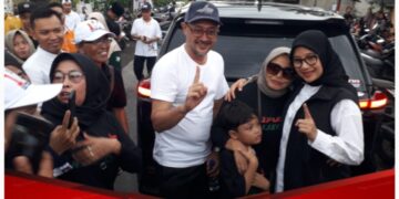 Senam Bersama “Ipuk Fiestiandani, Relawan BMS dan Me – Muji”, Warga Sraten Membludak        