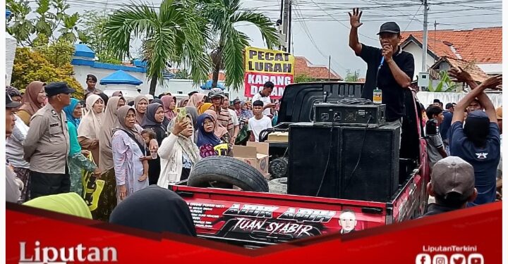 Warga Sampang Geruduk Kantor Kelurahan Karang Dalam, Tuntut Kejelasan Kasus Pungli