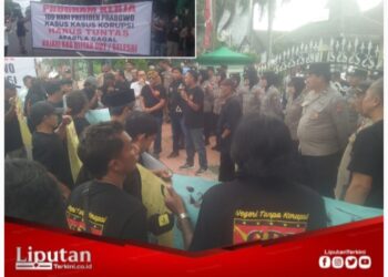 Soroti Kasus Dugaan Korupsi Rumdin Wabup Blitar Mandek, Massa GPI Geruduk Kejari Kabupaten Blitar 
