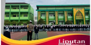 HUT Lalu Lintas Bhayangkara ke-70, Polisi Jadi Pembina Upacara Serentak Sekolah di Pati